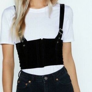 NASTY GAL - Velvet Harness